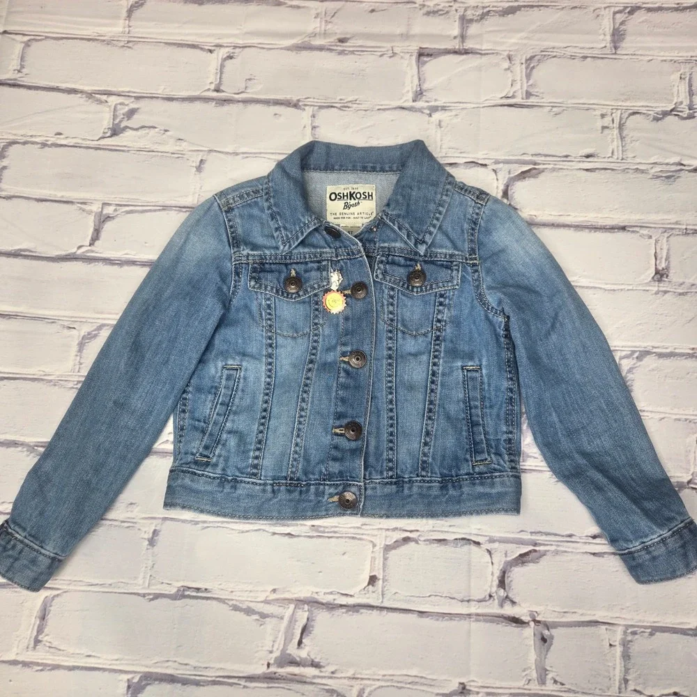 OshKosh Bgosh Kids Denim Trucker Jacket Medium Wash Blue Jean Jacket 5T 28034210